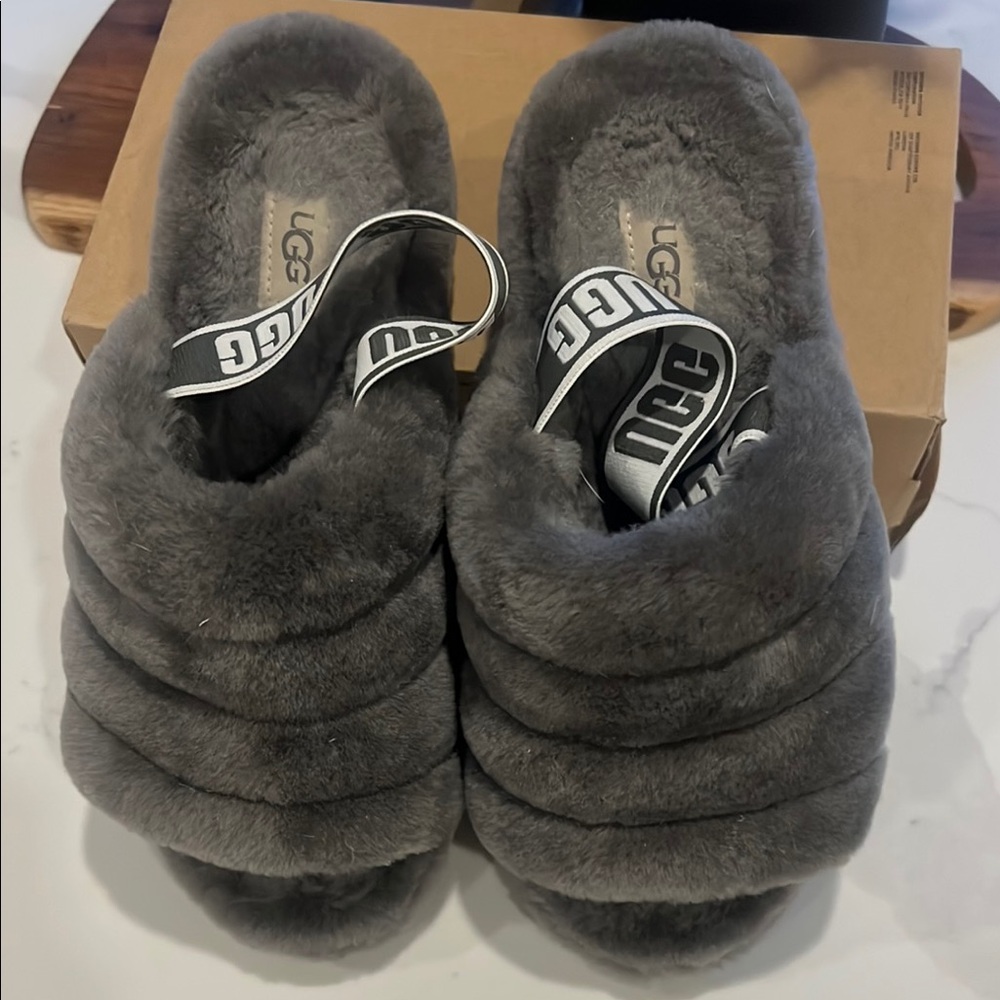 UGG Fluff yeah Grey Slippers